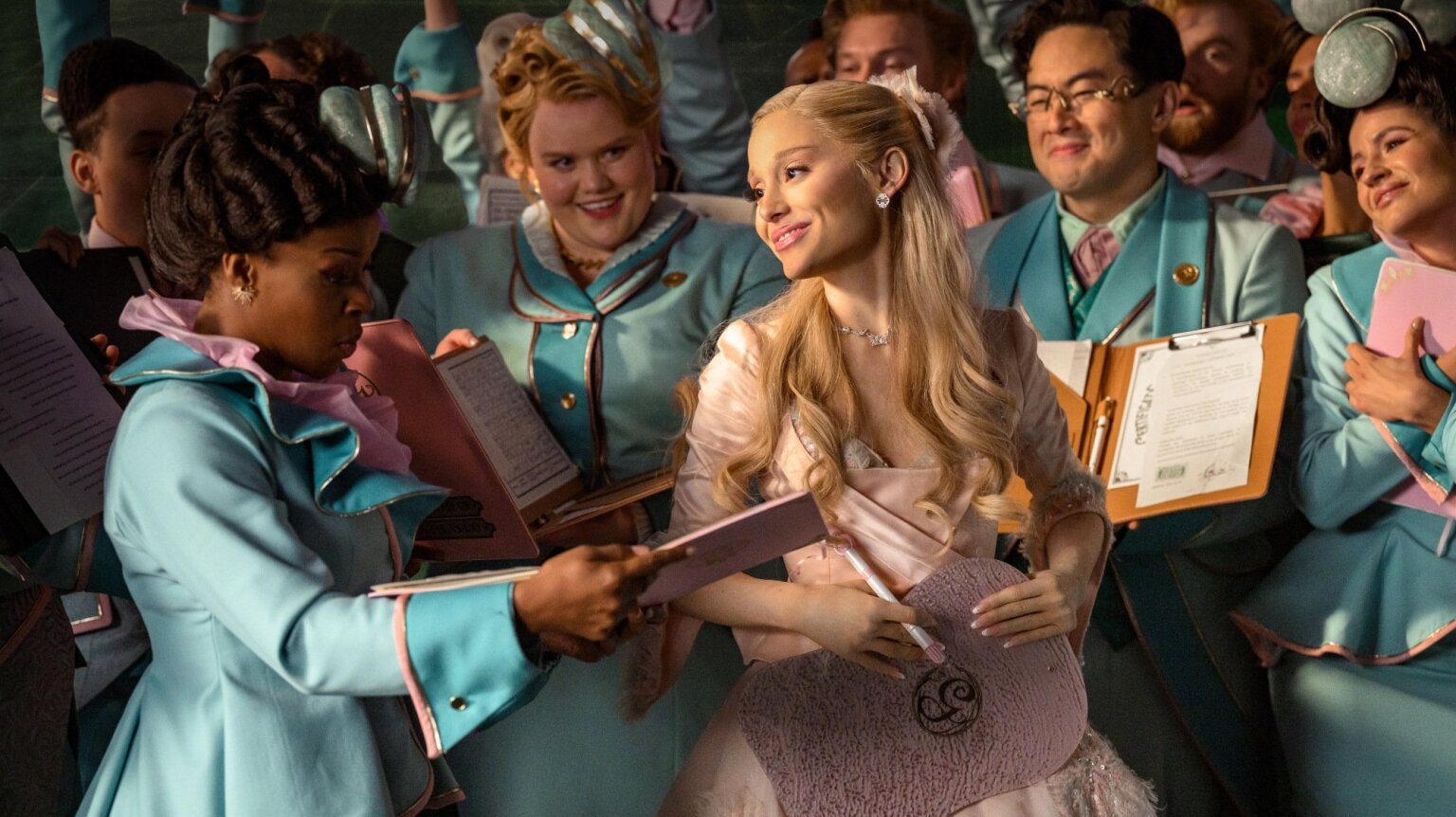 ariana grande in wicked: for good