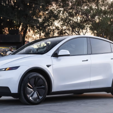 Tesla Model Y Standard