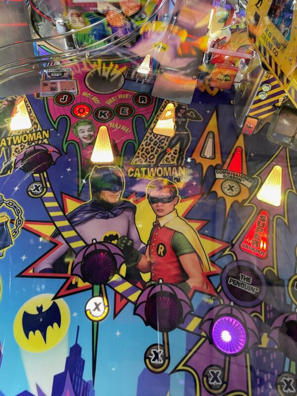 Batman 66 Premium Pinball Machine