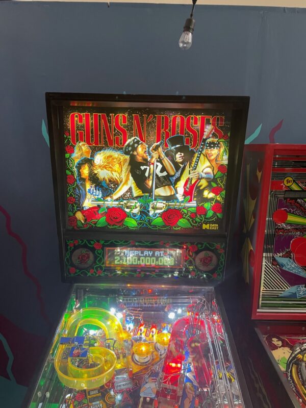 guns n roses pinball machine